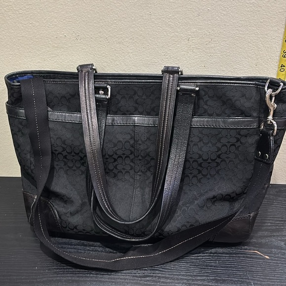 Vintage Coach Black purse - Picture 4 of 14